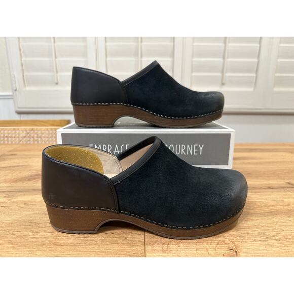 Dansko Brenna Burnished Suede Clog Black Size 11.5/12 US 42 EU NIB Casual Nurses - Picture 3 of 14